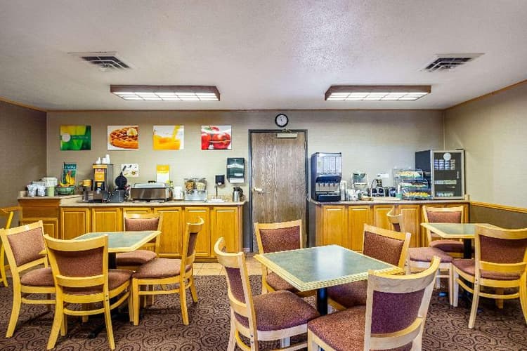 Quality Inn Mineral Point