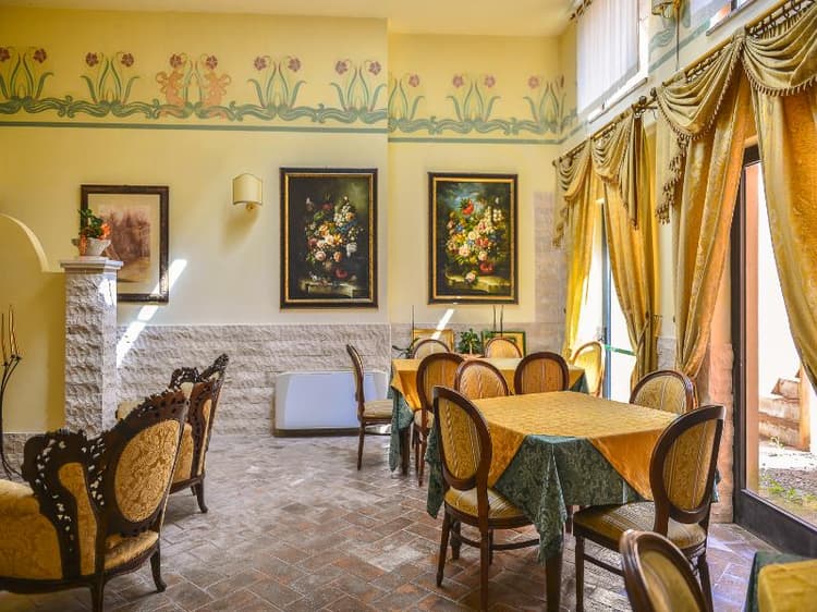 Hotel Saturno Fonte Pura