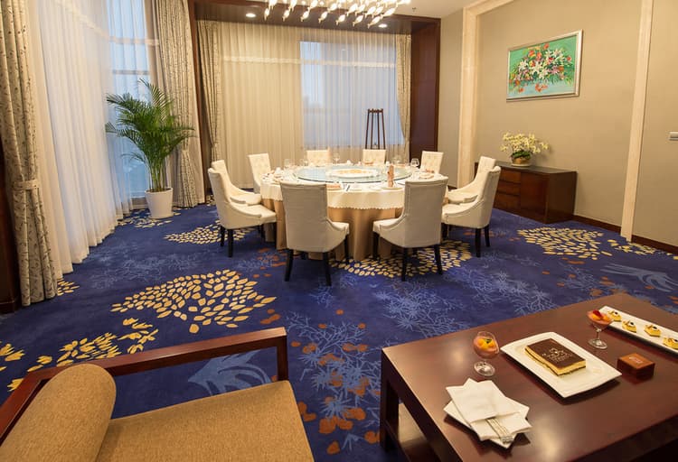 Gloria Plaza Hotel Qingdao