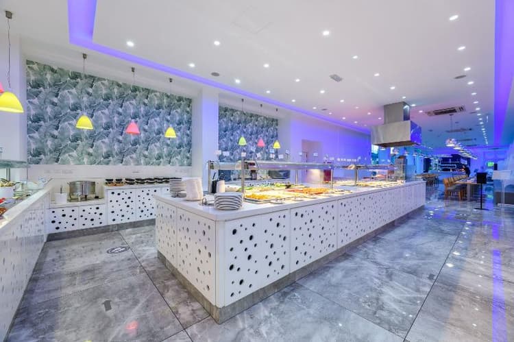 River Rock Hotel