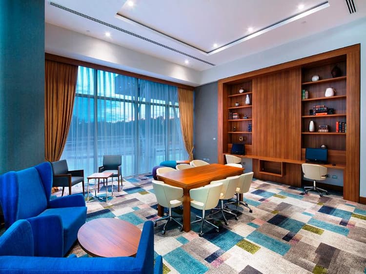 Hampton by Hilton Kocaeli Symbol