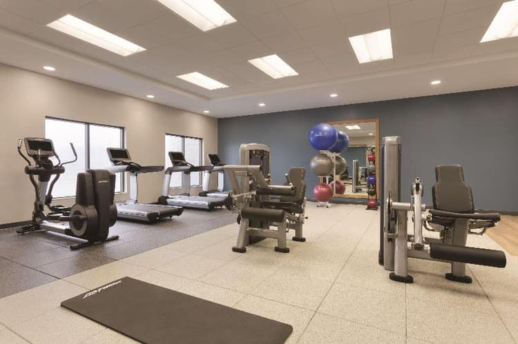 Embassy Suites by Hilton Akron-Canton Airport
