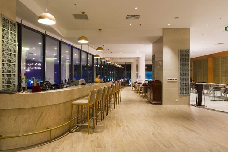 Star City Hotel & Condotel Beachfront Nha Trang