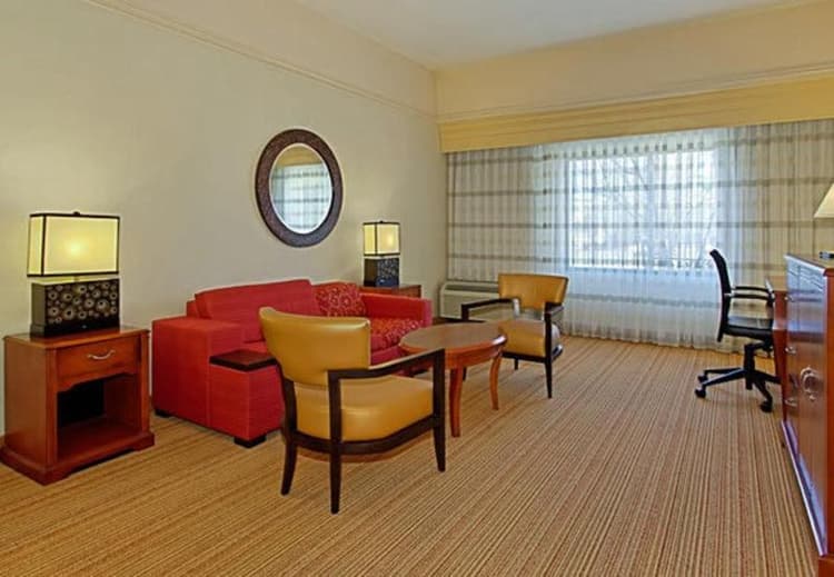 Courtyard Springfield