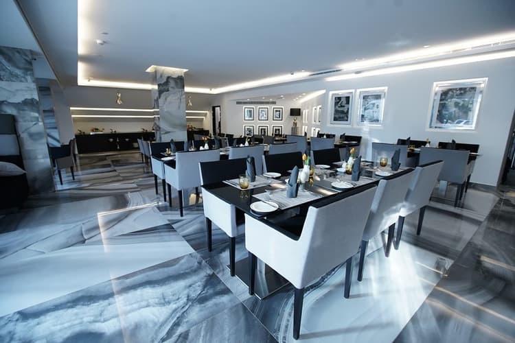 Royal Tulip Achrafieh