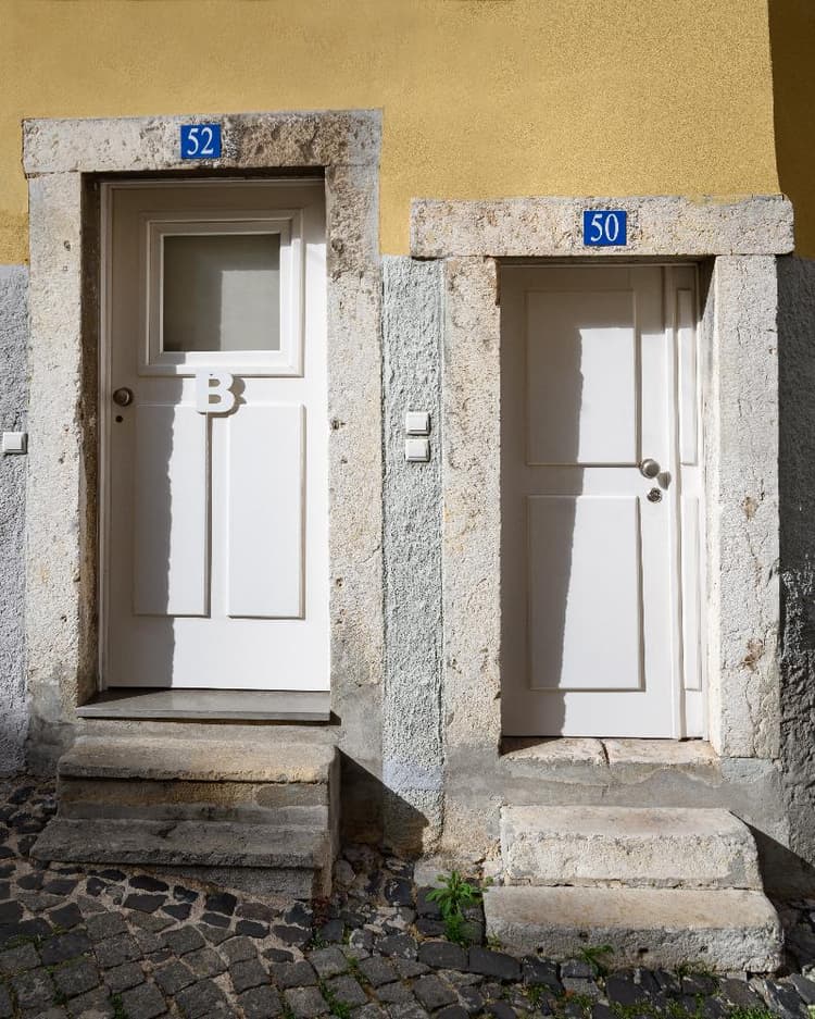 Alfama Yellow House