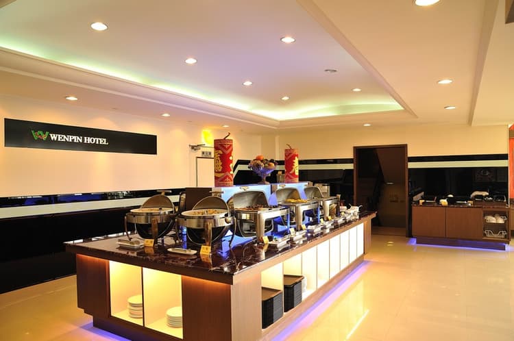 Wenpin Hotel