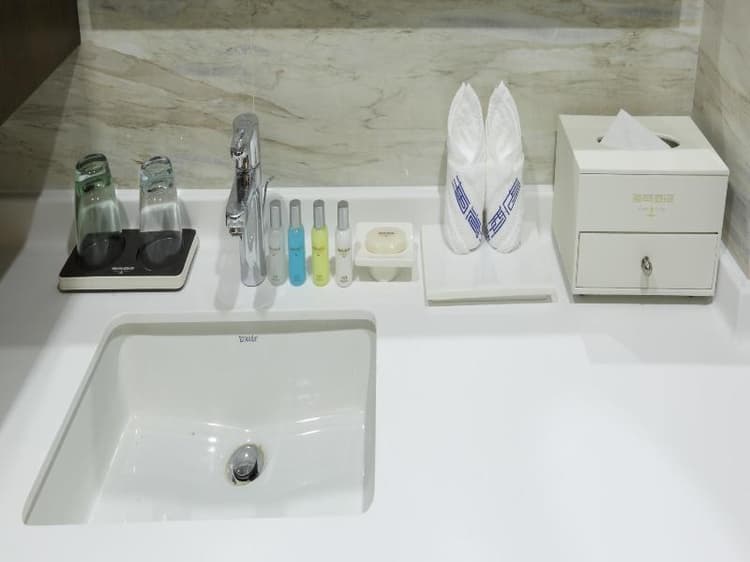 Shenzhen Bay Hisoar Hotel