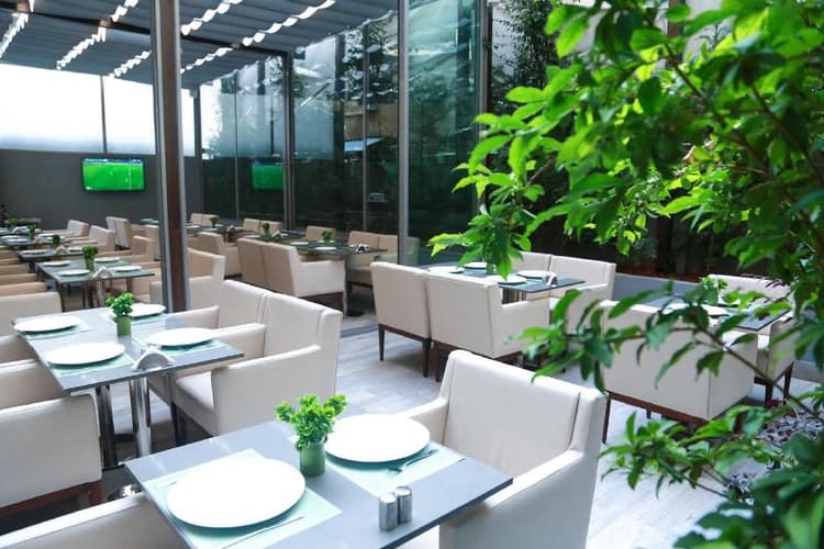 Urban Central Suites