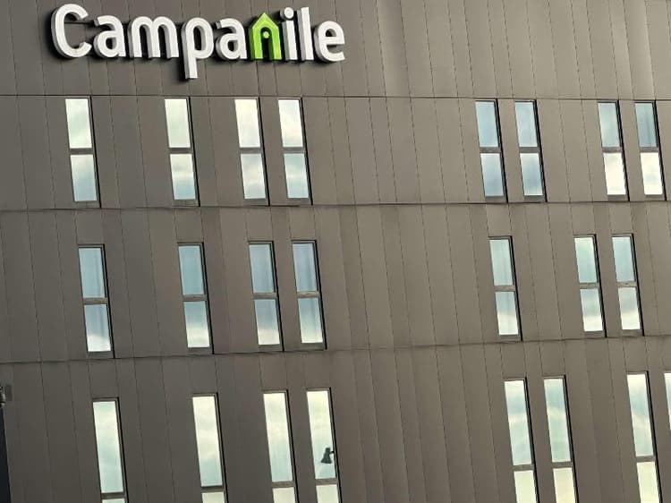 CAMPANILE BELFORT MONTBELIARD - Gare La Jonxion