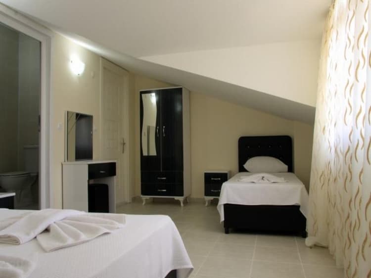 The Green Valley Hotel