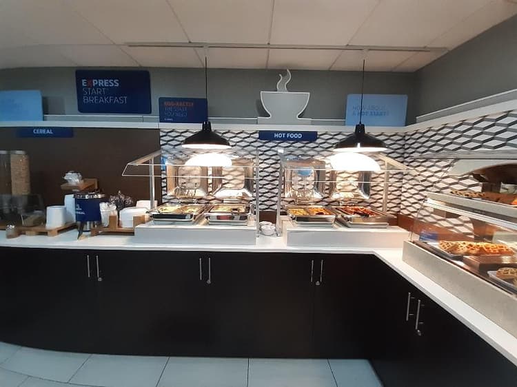 Holiday Inn Express and Suites Trincity Trinidad A