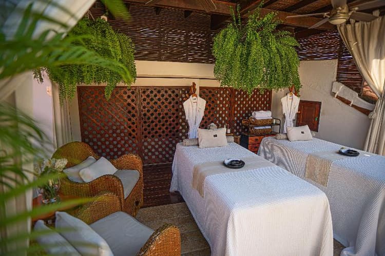 Capellan De Getsemani