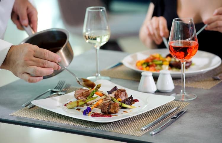 Athenaeum Grand Hotel