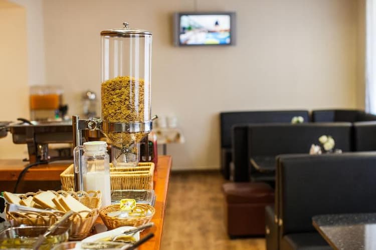 Viktorija Hotel