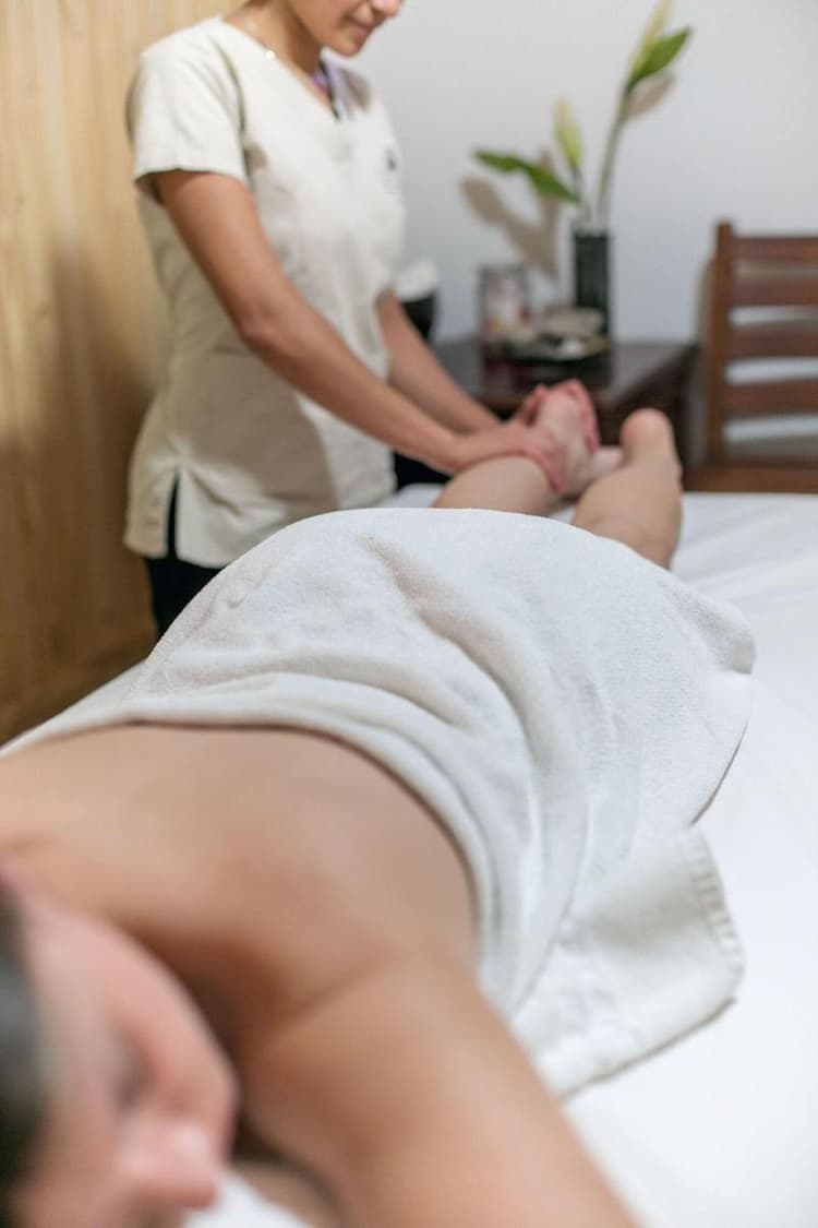 Las Lomas Casa Hotel