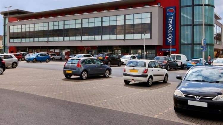 TravelodgeLlanelli Central