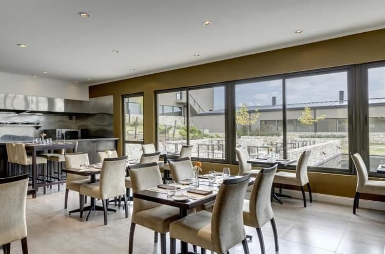 Auberge du Vin, a Tribute Portfolio, Tupungato