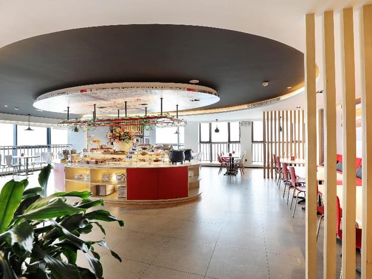 Ibis Dujiangyan Hotel