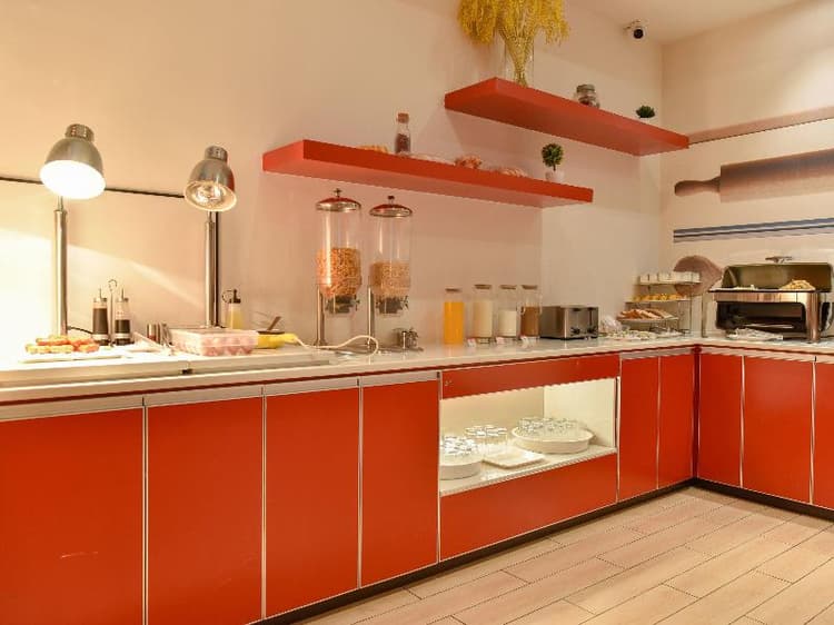 ibis Xian North Train station