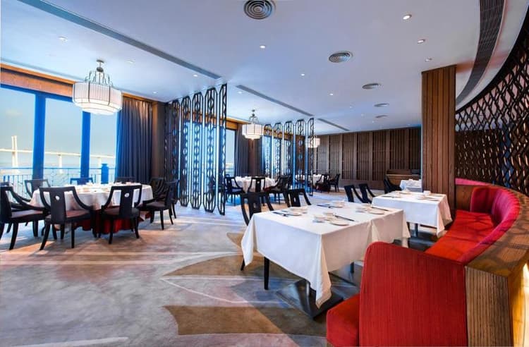 Legend Palace Hotel