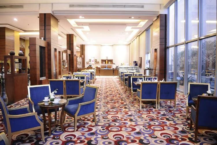 Al Hamra Palace By Warwick