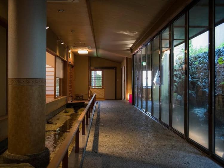 Echigoyuzawa Onsen Shosenkaku Kagetsu Ryokan