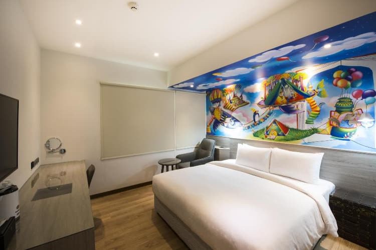 Legend Hotel Pier 2