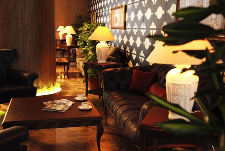 Gardenya Suite Hotel