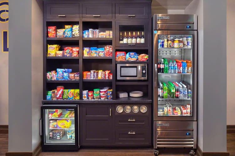 Scholar Morgantown Tapestry Collection by Hilton