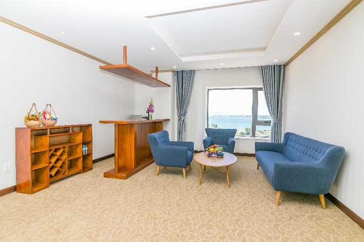 Navy Hotel Cam Ranh