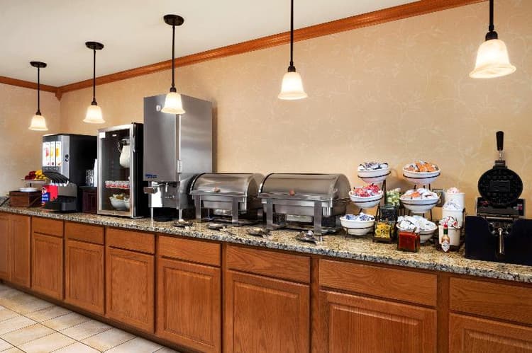 Country Inn Suites By Radisson Kenosha Wi