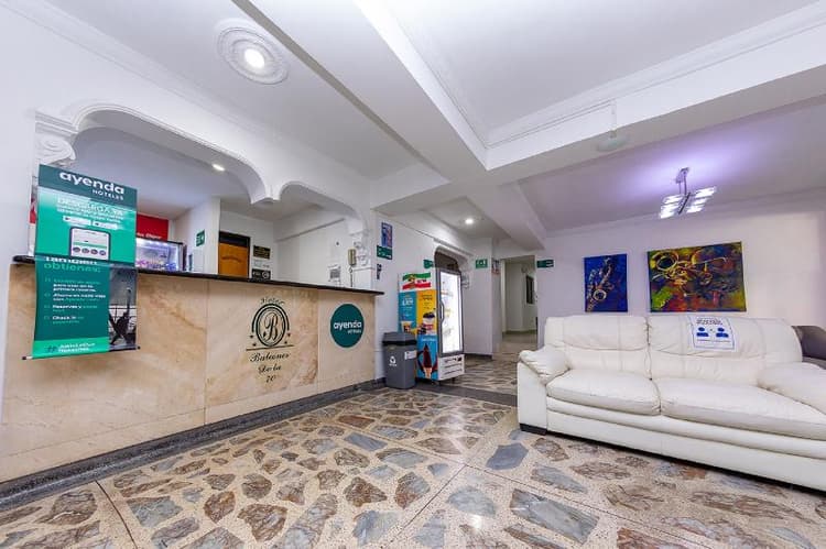 Ayenda 1228 Balcones de la 70