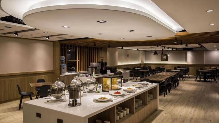 Golden Garden Hotel