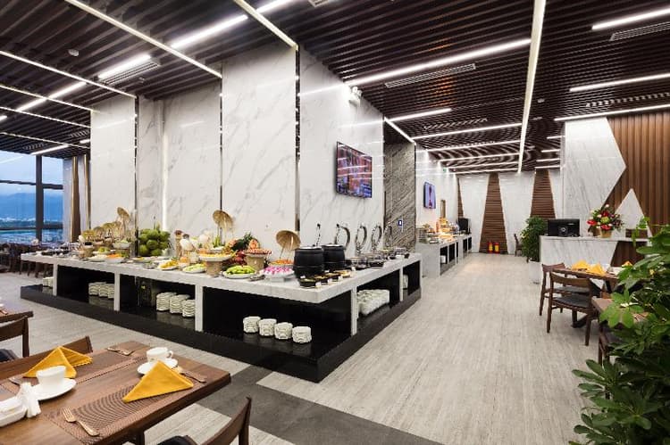 Emerald Bay Hotel & Spa