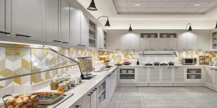 Hyatt Place Wilmington Riverfront