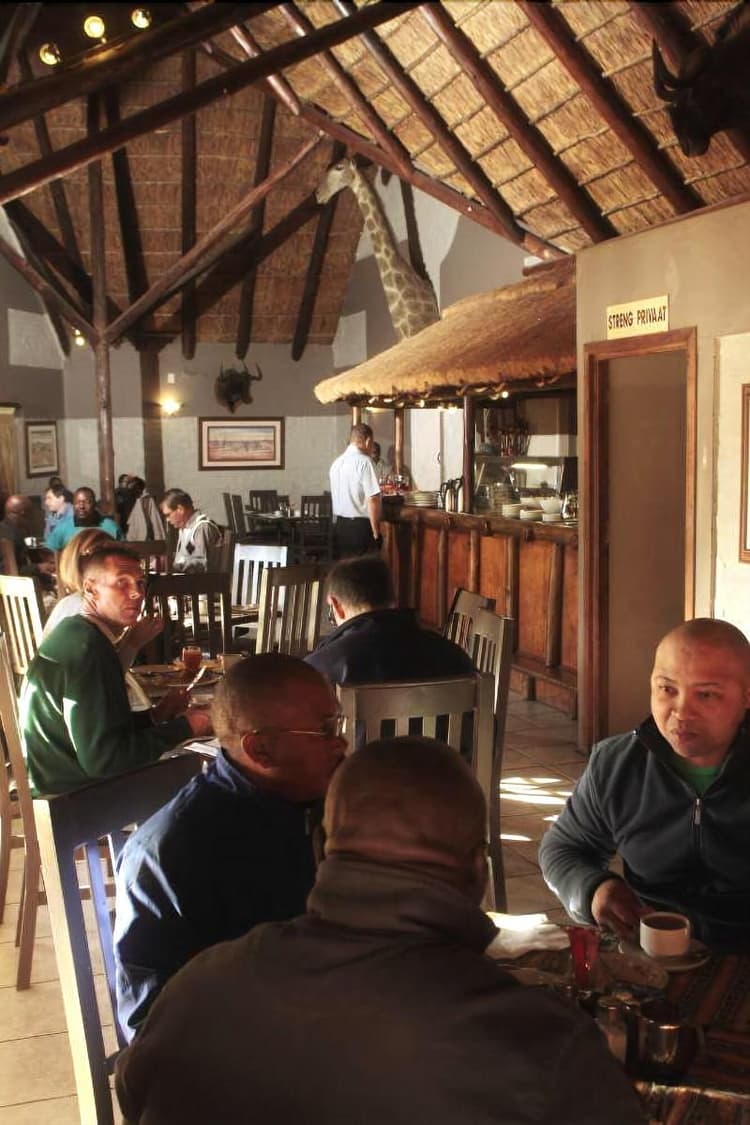 Bains Lodge