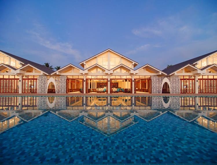 The Standard Huruvalhi Maldives