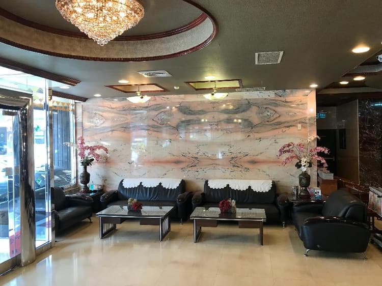 Sunrise Hotel