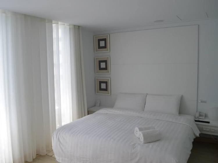 Red Residence Hotel