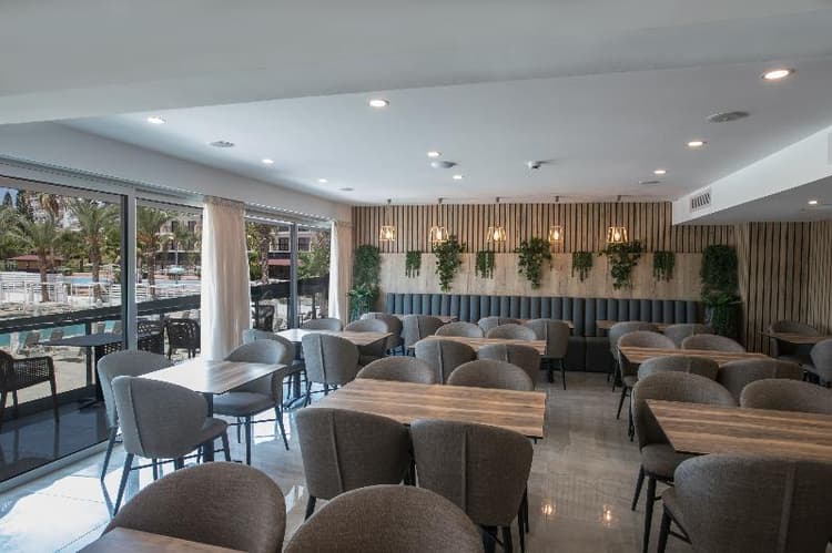 Bohemian Gardens Hotel