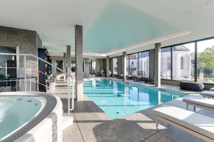 Best Western Premier Hotel & Spa Les Sept Fontaine
