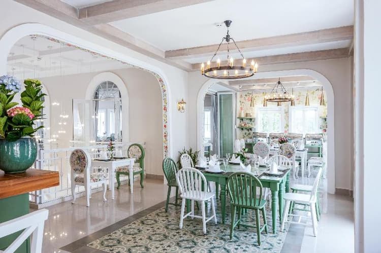 Dalat De Charme Village