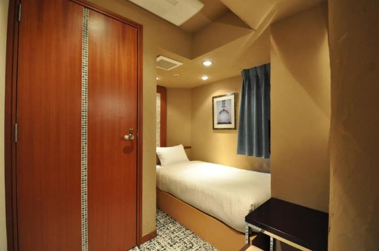 Mid In Kawasaki Ekimae