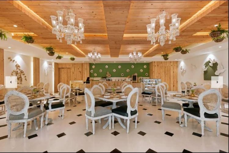 Ramada Plaza Wyndham Lucknow Hotel & Convention