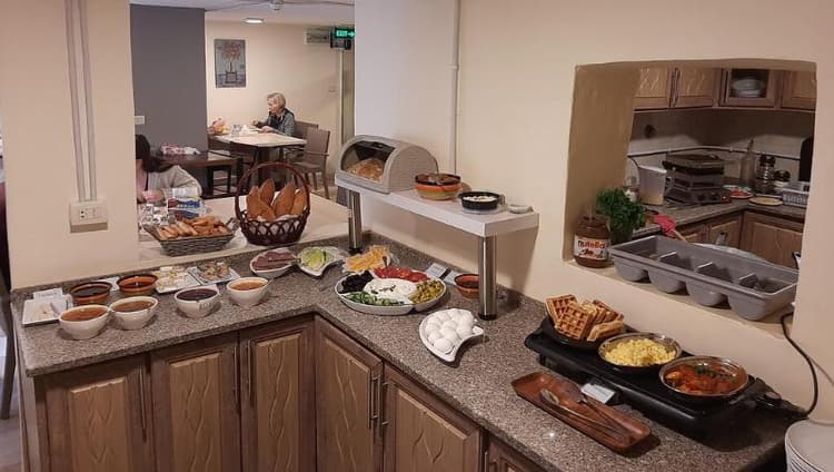 Layaali Amman Hotel