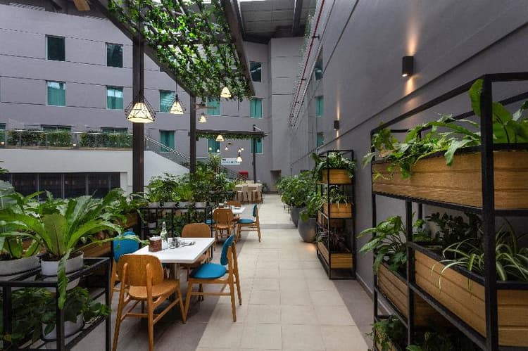 Holiday Inn Express & Suites Bengaluru Old Madras