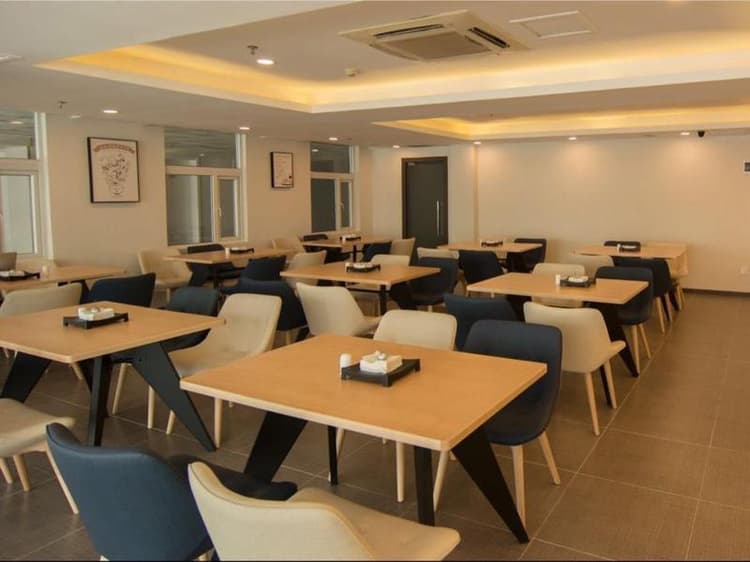 Hanting Hotel (Shenzhen Nanshan Metro Station)