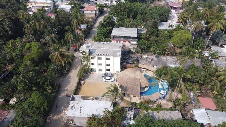 Hotel Ashly Loma Larga