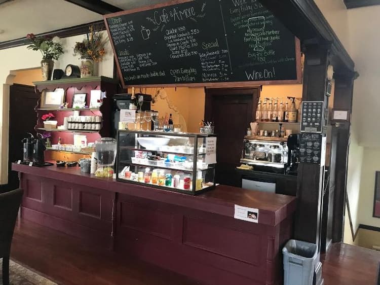 Riverside Hot Springs Inn Spa